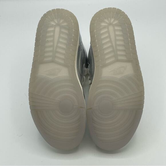 Nike Air Jordan 1 Retro High OG Chrome Silver FN7249 001 Sneakers Shoes WOMENS 6 - Picture 6 of 9